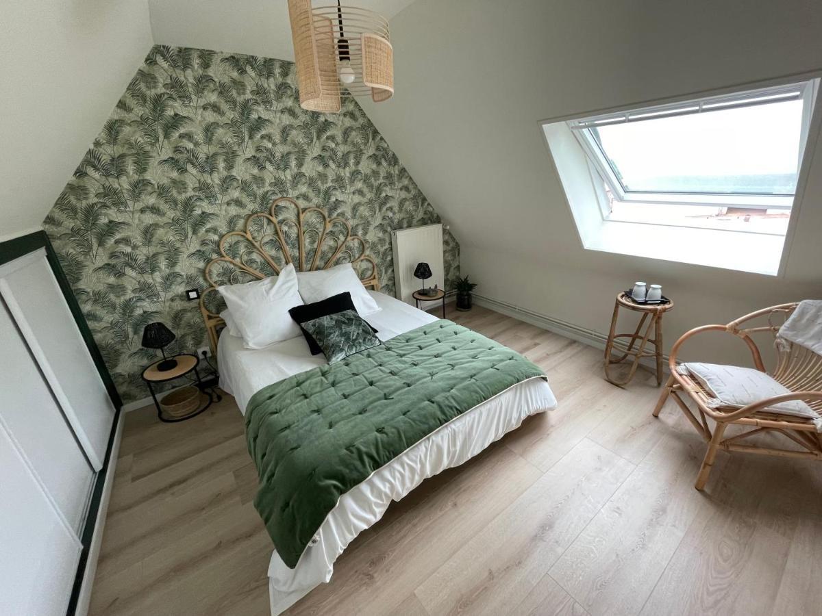 Bed and Breakfast Le Doux Refuge Esquay-sur-Seulles Exterior foto